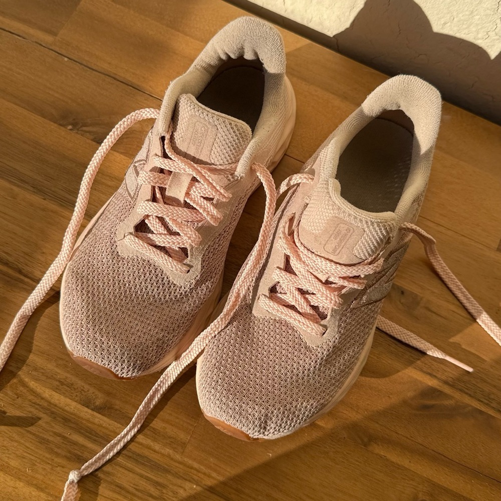 New Balance Pink Sneakers for Everyday Comfort